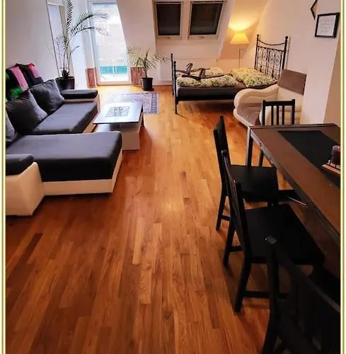 Apartman Calling